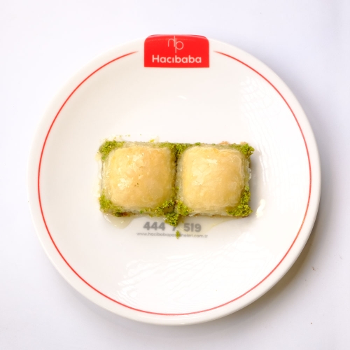 Fıstıklı Sütlü Nuriye (KG)